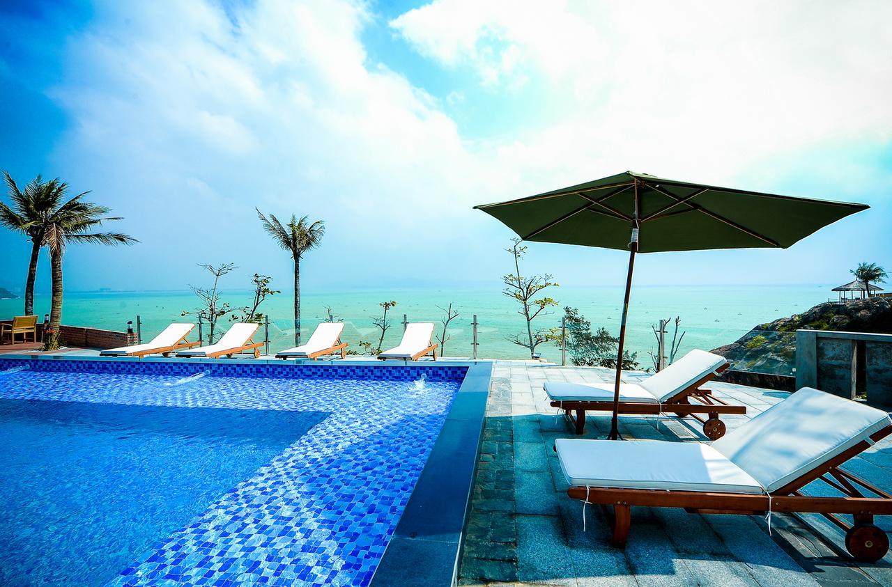 Aurora Villas And Resort Куїнон Екстер'єр фото