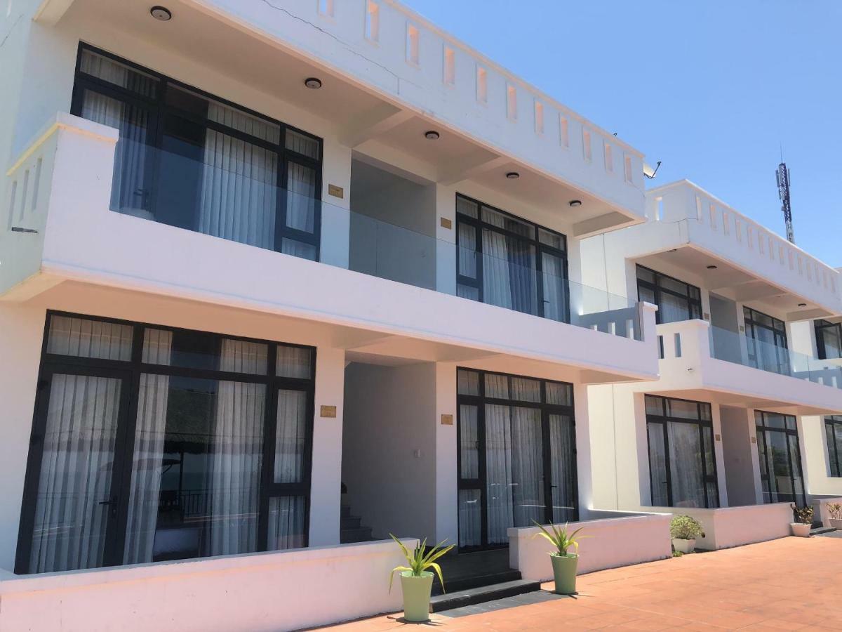 Aurora Villas And Resort Куїнон Екстер'єр фото