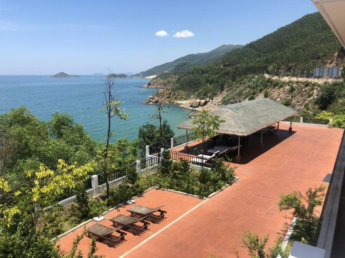 Aurora Villas And Resort Куїнон Екстер'єр фото